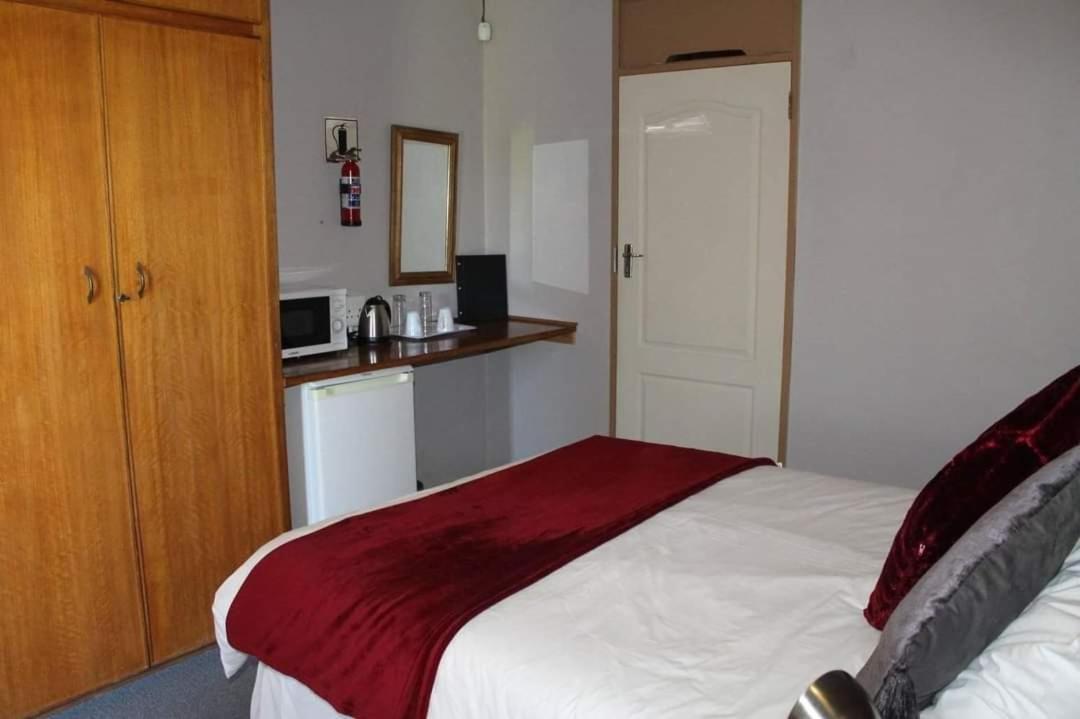 Neon Moon Hotel Welkom Kültér fotó