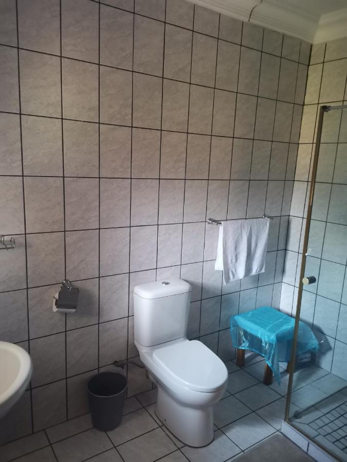 Neon Moon Hotel Welkom Kültér fotó